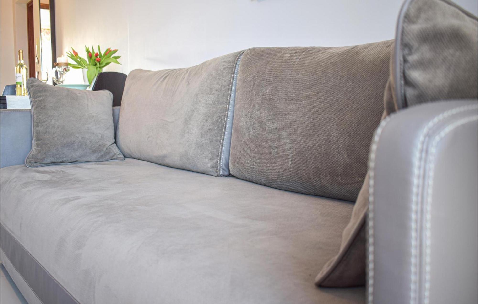 Nice Apartment In Darlowko With Wifi Bagian luar foto